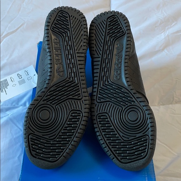 Adidas Yeezy Powerphase - Picture 3 of 5